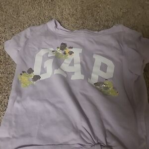 GAP Kids Lavender T-Shirt with Graphic Design